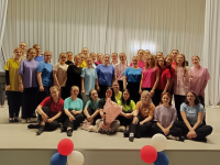 Мечтаешь научиться танцевать? Поступай к нам!